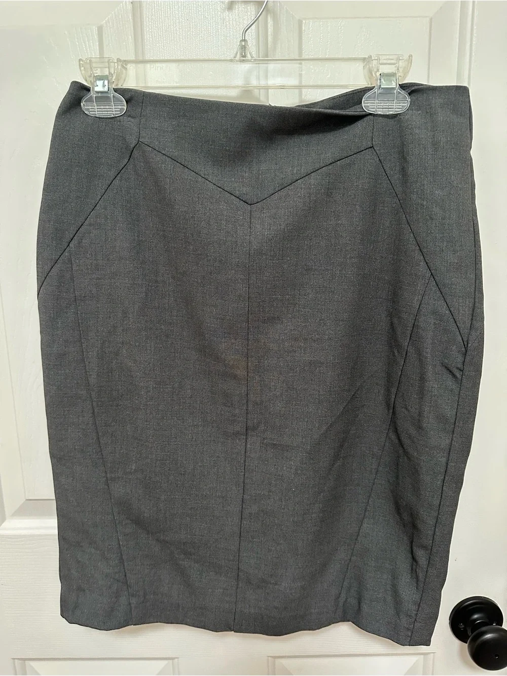 0308 Worthington Dark Gray V-Waist Pencil Skirt size 4